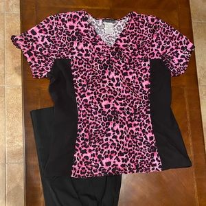 Pink leopard scrub set